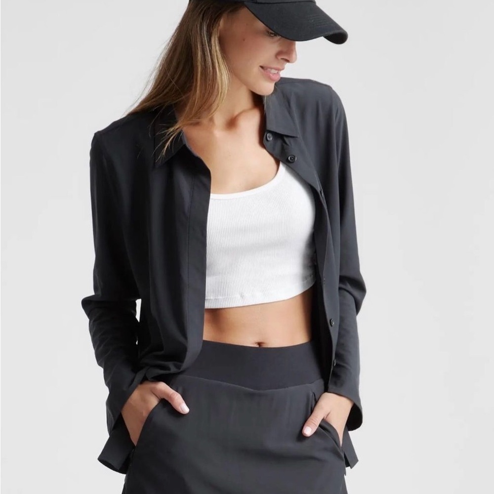 ~ Quince Large Black Performance Tech Blouse ~